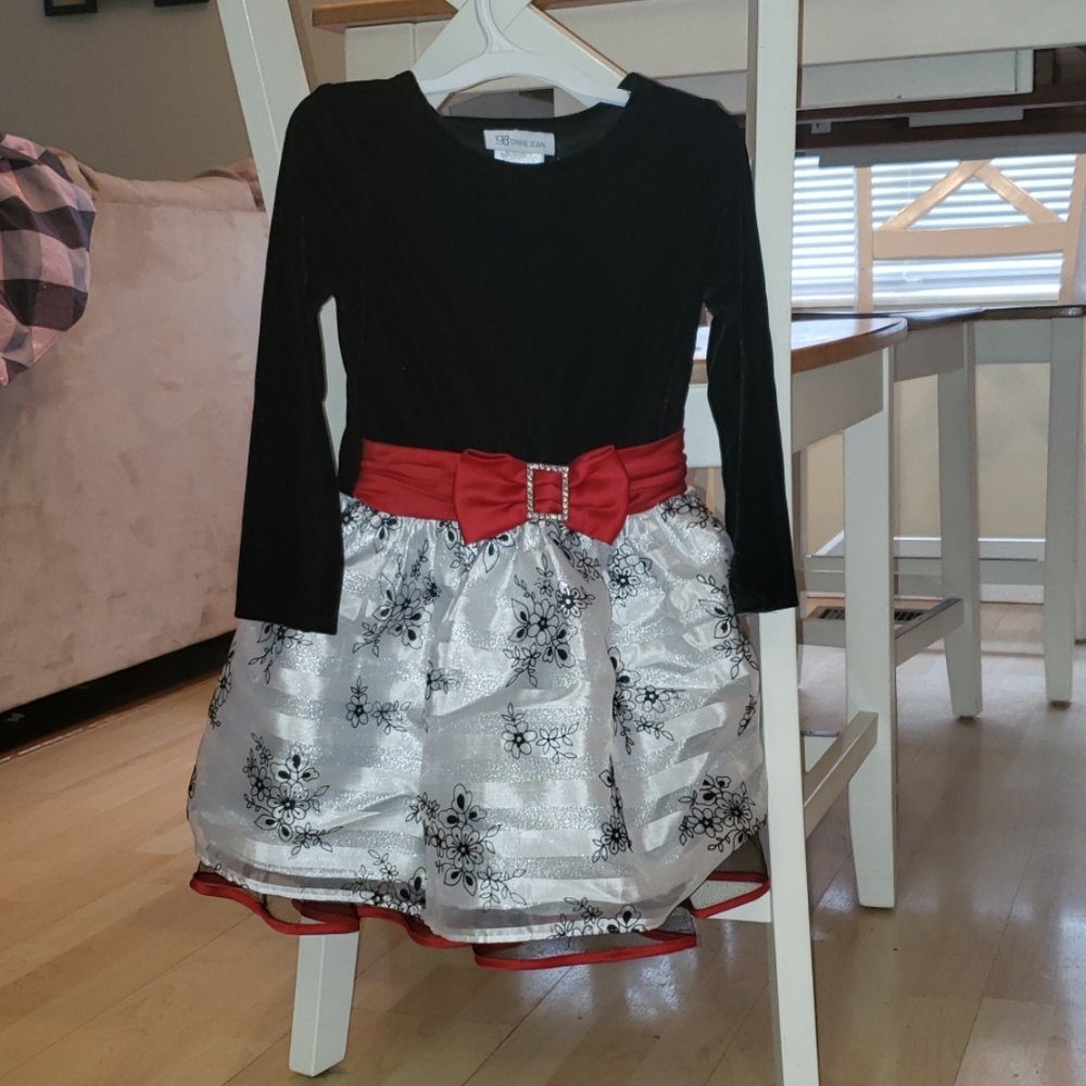 Holiday dress